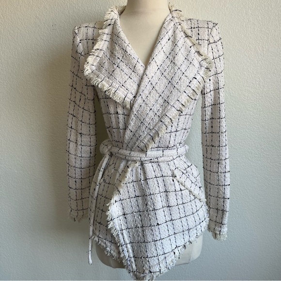IRO Like New Quinet Soft Knit Belted Tweed Frayed Wrap Cream Jacket Size 34 (XS) - Picture 2 of 16